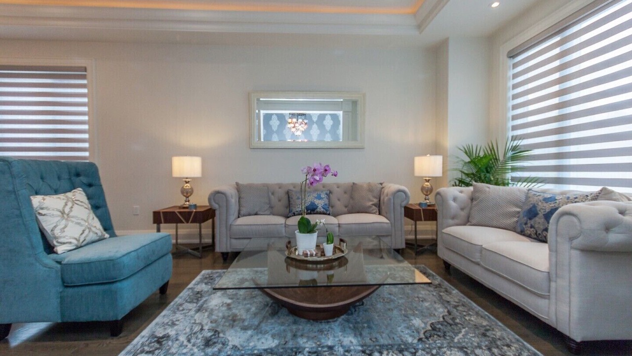 Photo of Livingroom in Richmond Hill