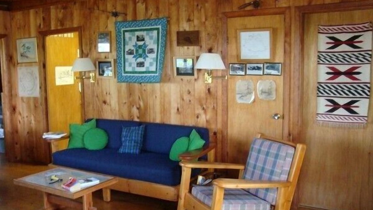 Photo of Bedroom in Pointe au Baril