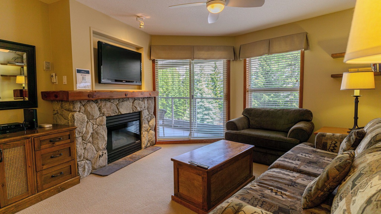 Photo of Livingroom in Upper Village