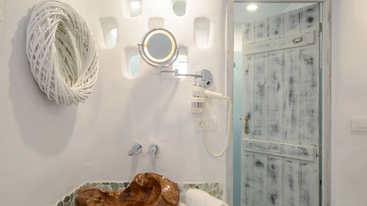 Photo of Bathroom in Plaka