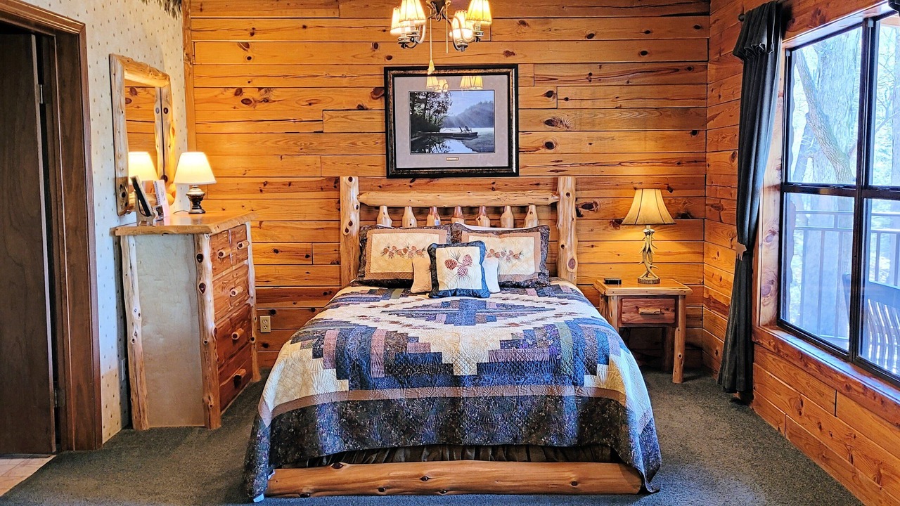 Photo of Bedroom in Sylvan Shores