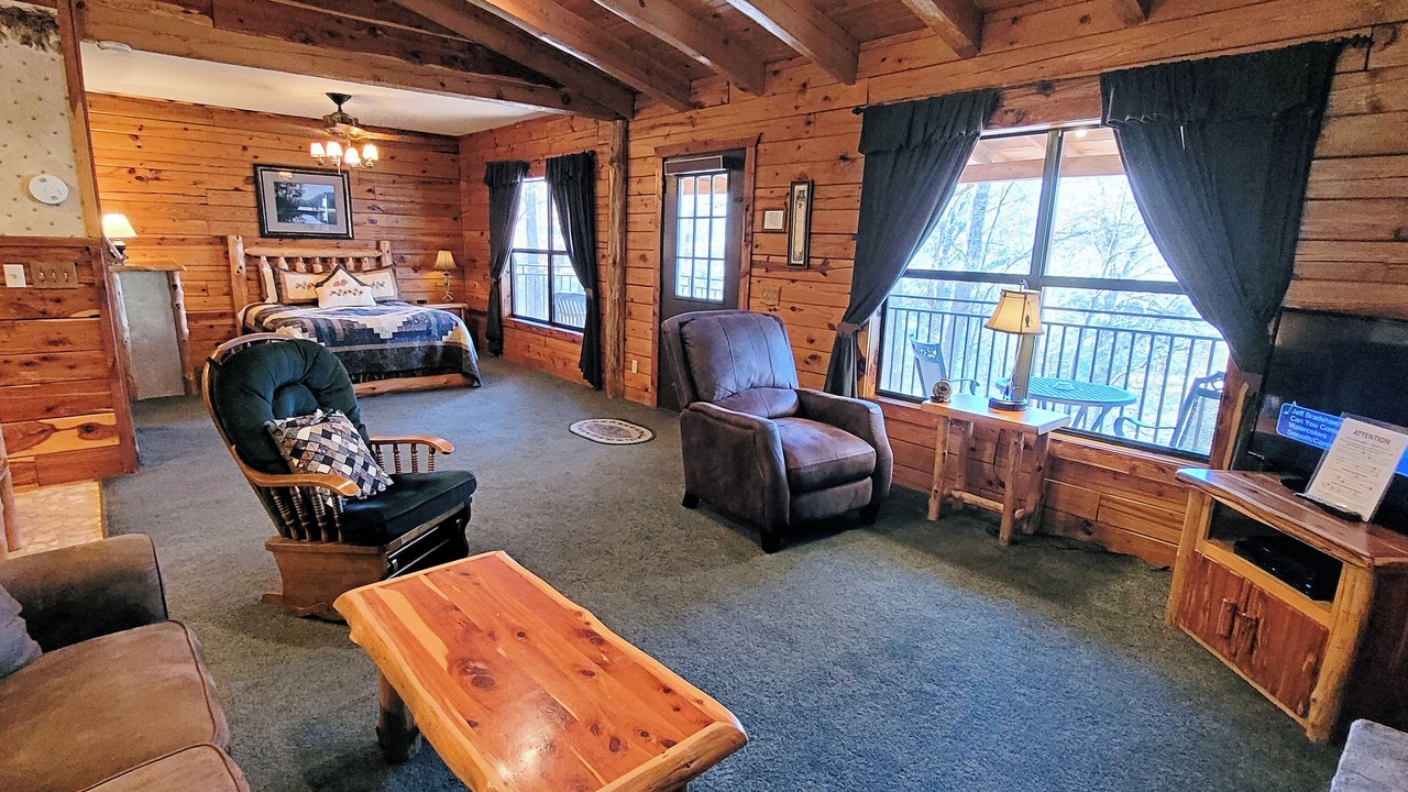 Photo of Livingroom in Sylvan Shores