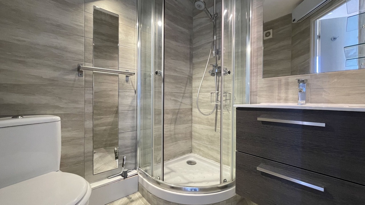 Photo of Bathroom in Sete