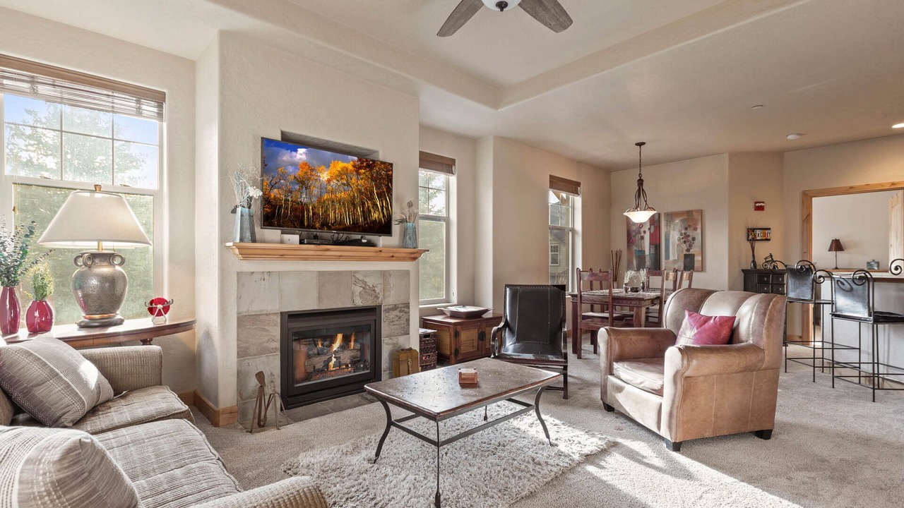 Photo of Livingroom in Kimball Junction
