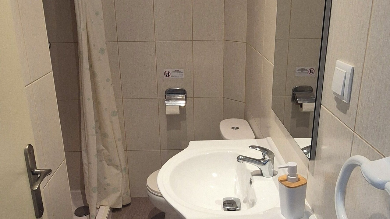 Photo of Bathroom in Praia da Rocha