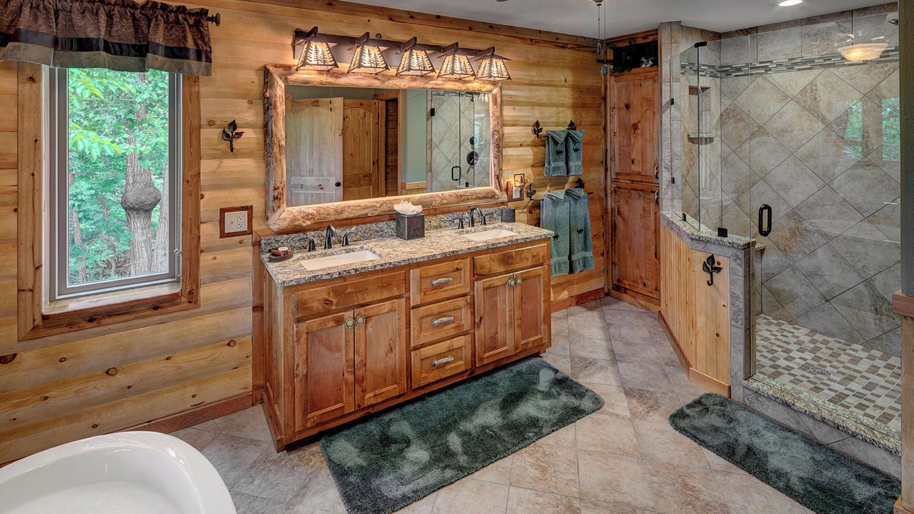 Photo of Bathroom in Sylvan Shores