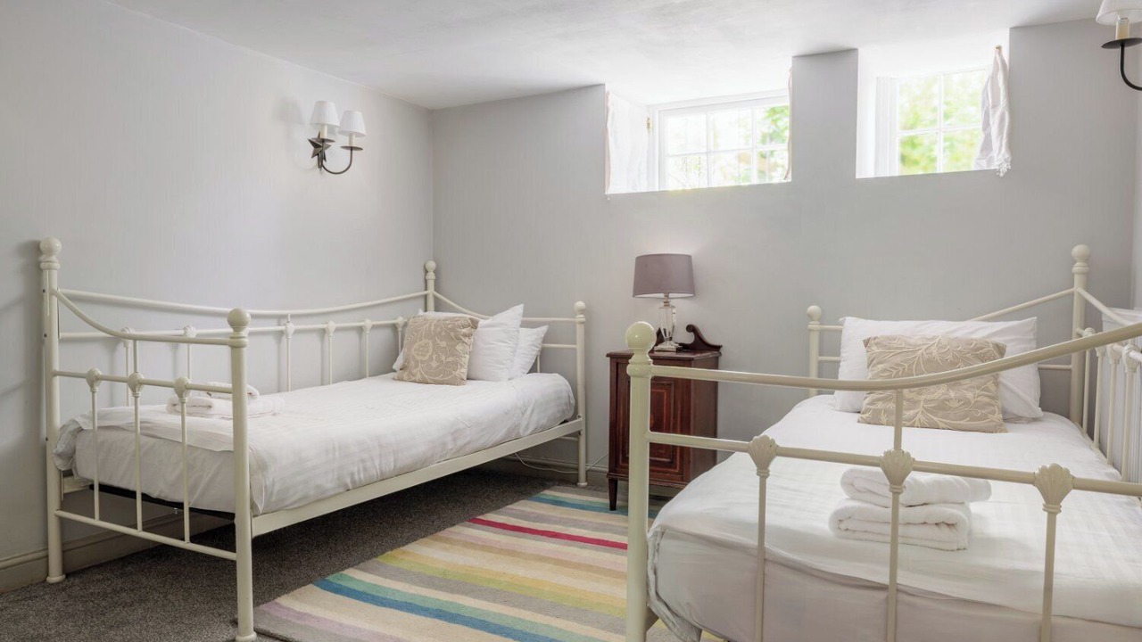 Photo of Bedroom in Box