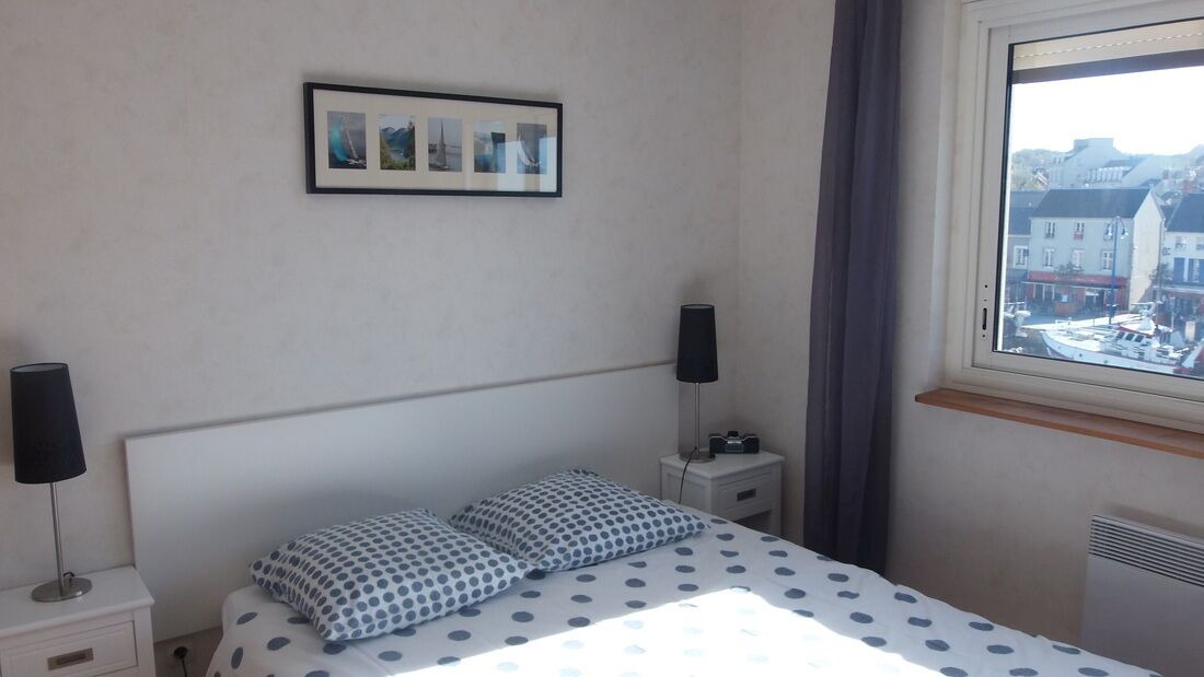 Photo of Bedroom in Port-en-Bessin-Huppain