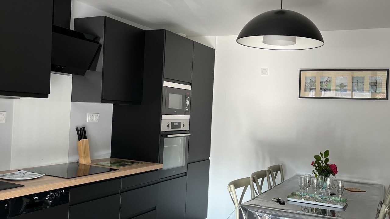 Photo of Kitchen in Port-en-Bessin-Huppain
