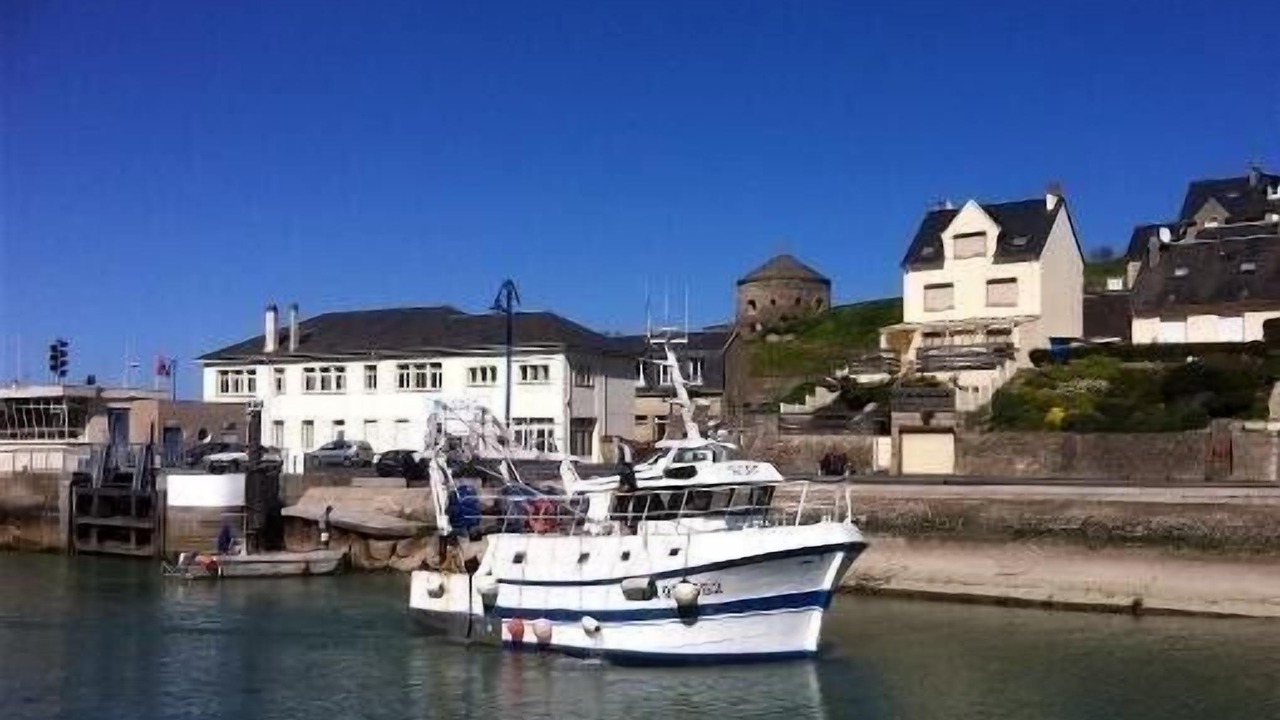 Photo of Others in Port-en-Bessin-Huppain