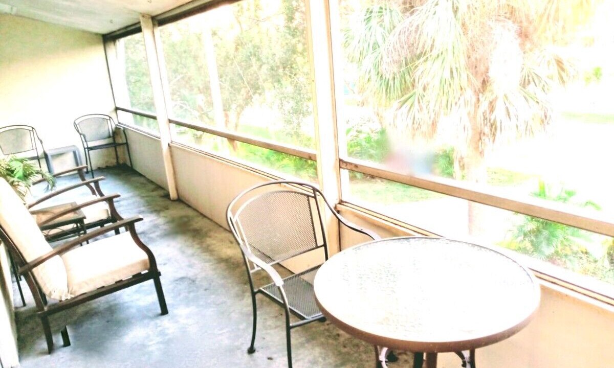 Photo of Outdoor in Gulf Gate Estates