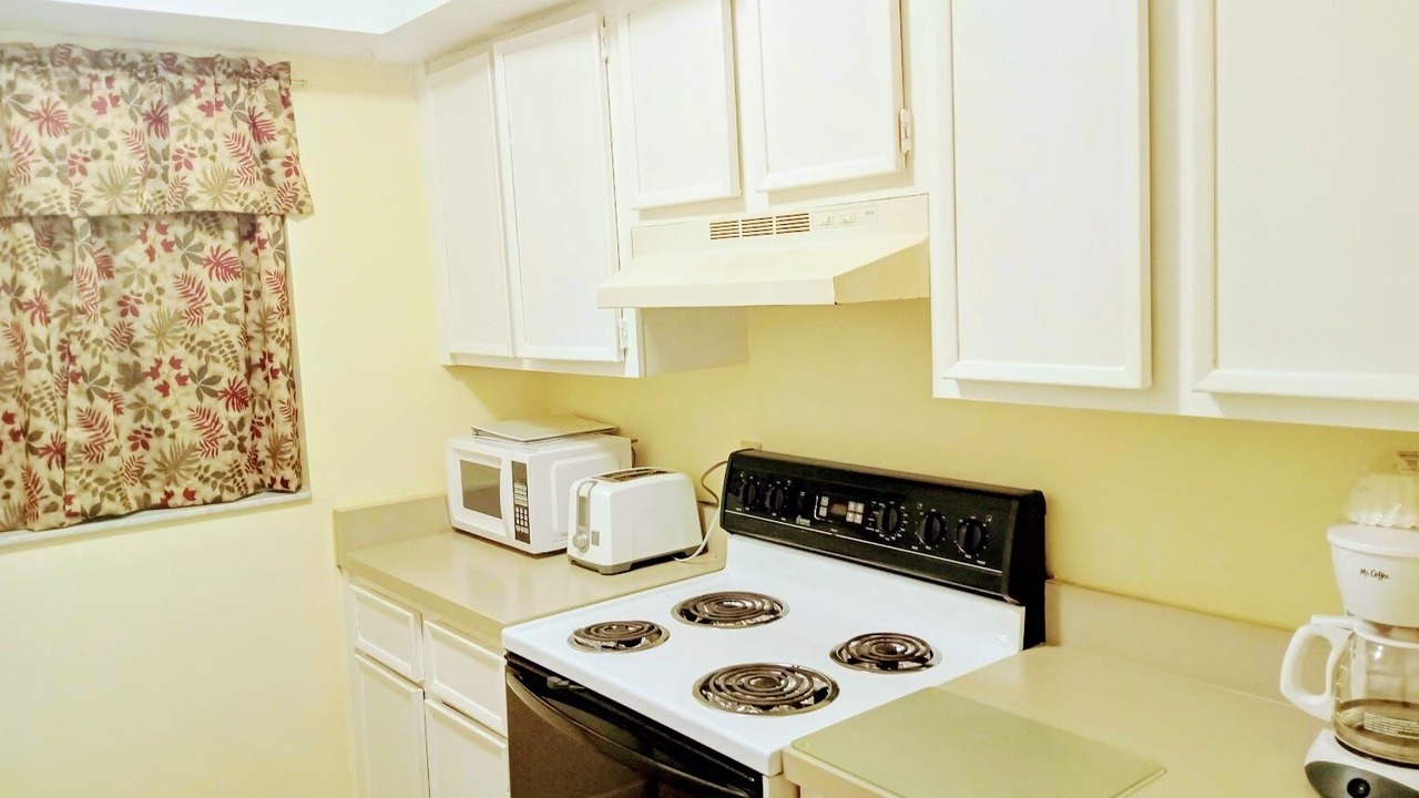 Photo of Kitchen in Gulf Gate Estates