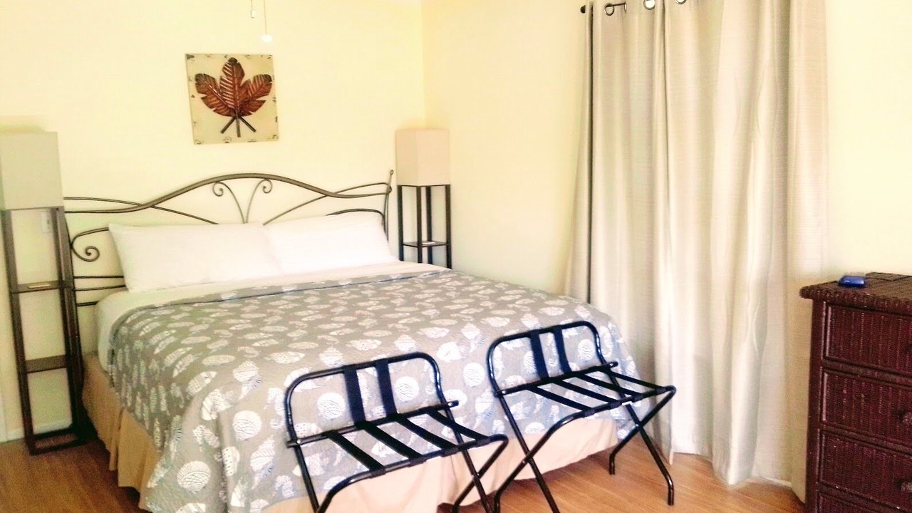 Photo of Bedroom in Gulf Gate Estates