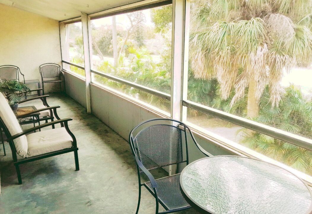 Photo of Outdoor in Gulf Gate Estates