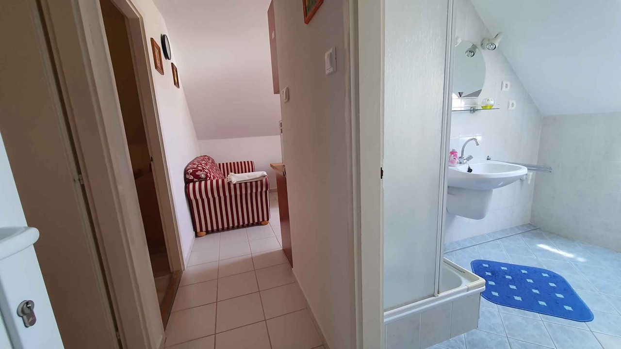 Photo of Bathroom in Zamardi