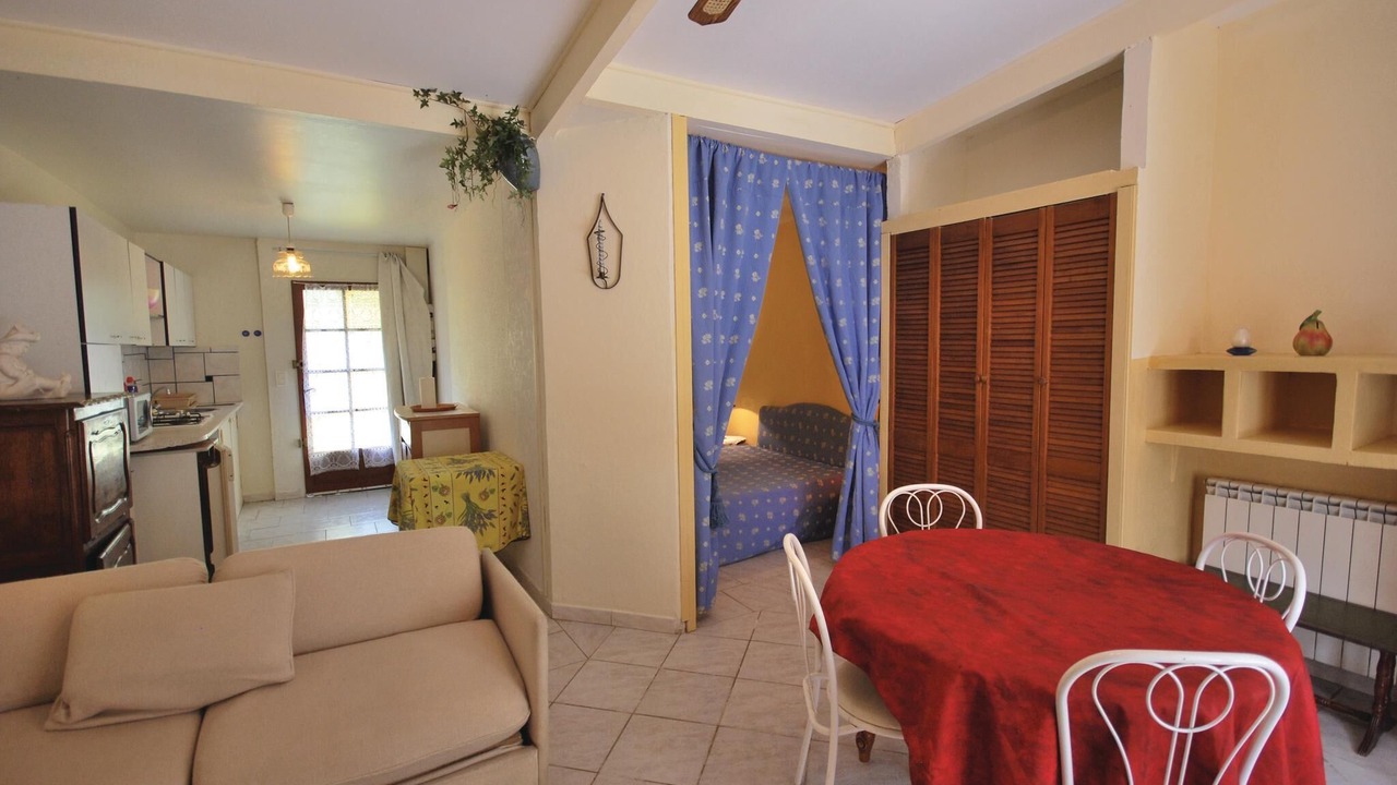 Photo of Bedroom in Salernes