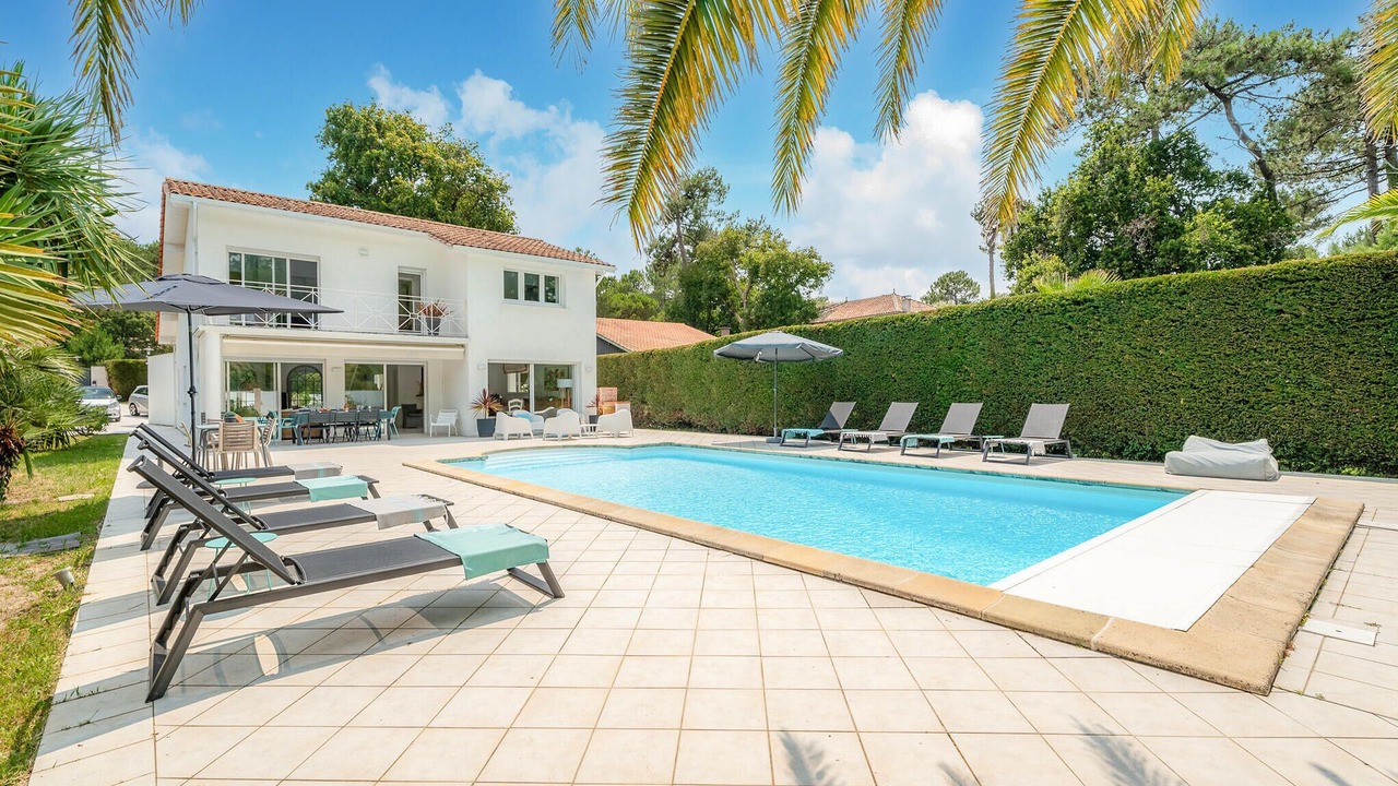 Photo of Outdoor in Le Canon