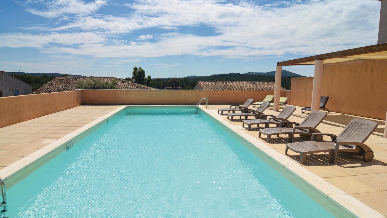 Photo of Outdoor in Pont Royal