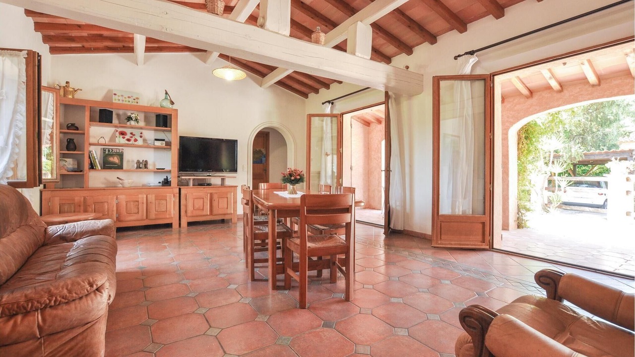 Photo of Bedroom in Saint-Paul-en-Foret