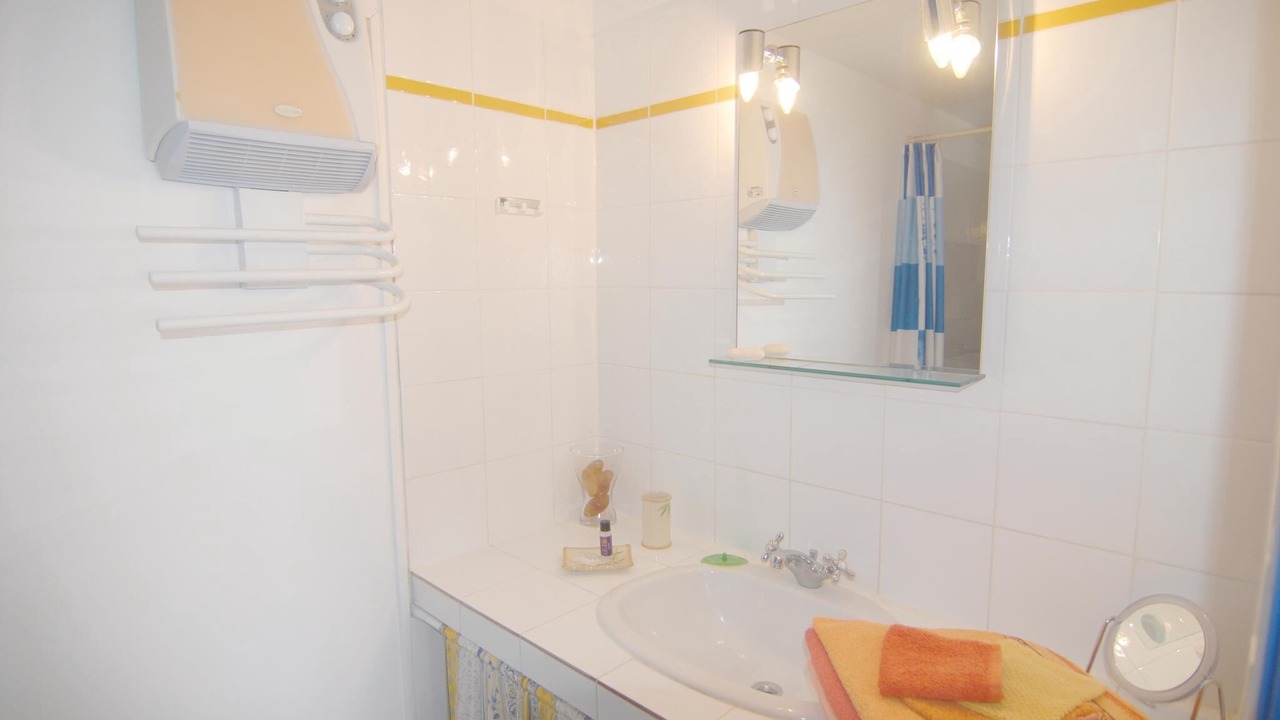 Photo of Bathroom in Istres