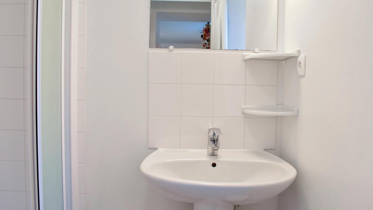 Photo of Bathroom in Deux-Jumeaux
