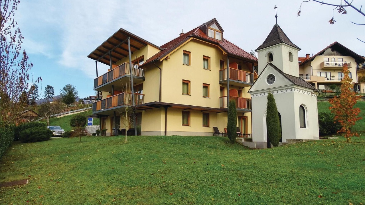 Photo of Others in Lasko