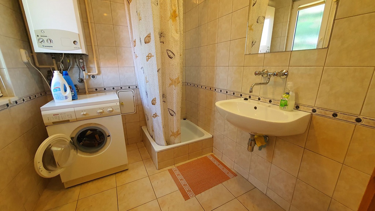 Photo of Bathroom in Szantod