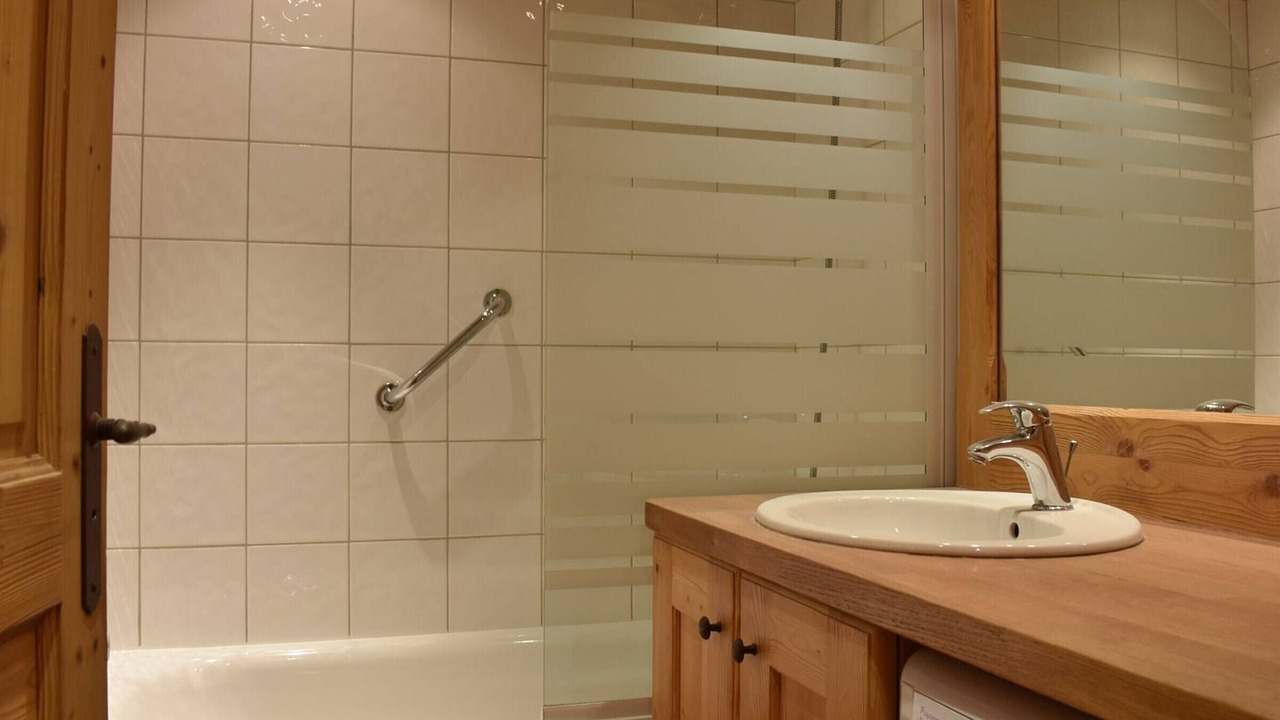 Photo of Bathroom in Meribel