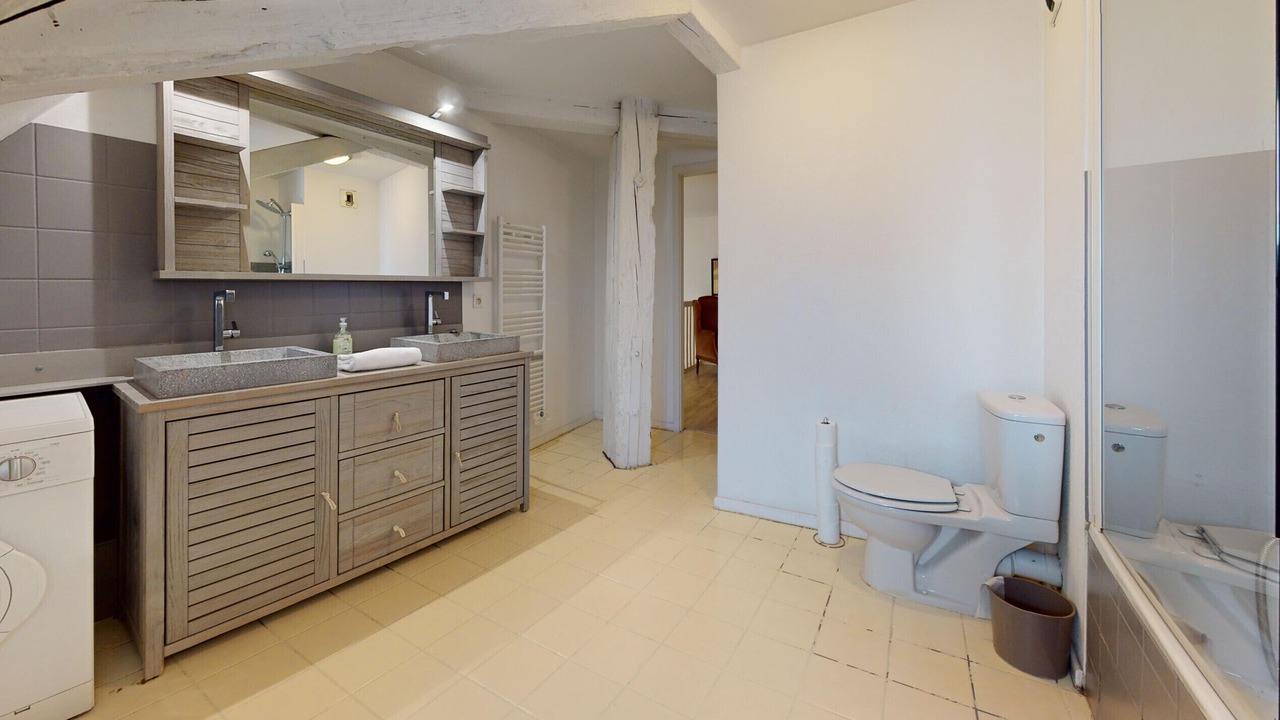 Photo of Bathroom in Old Town