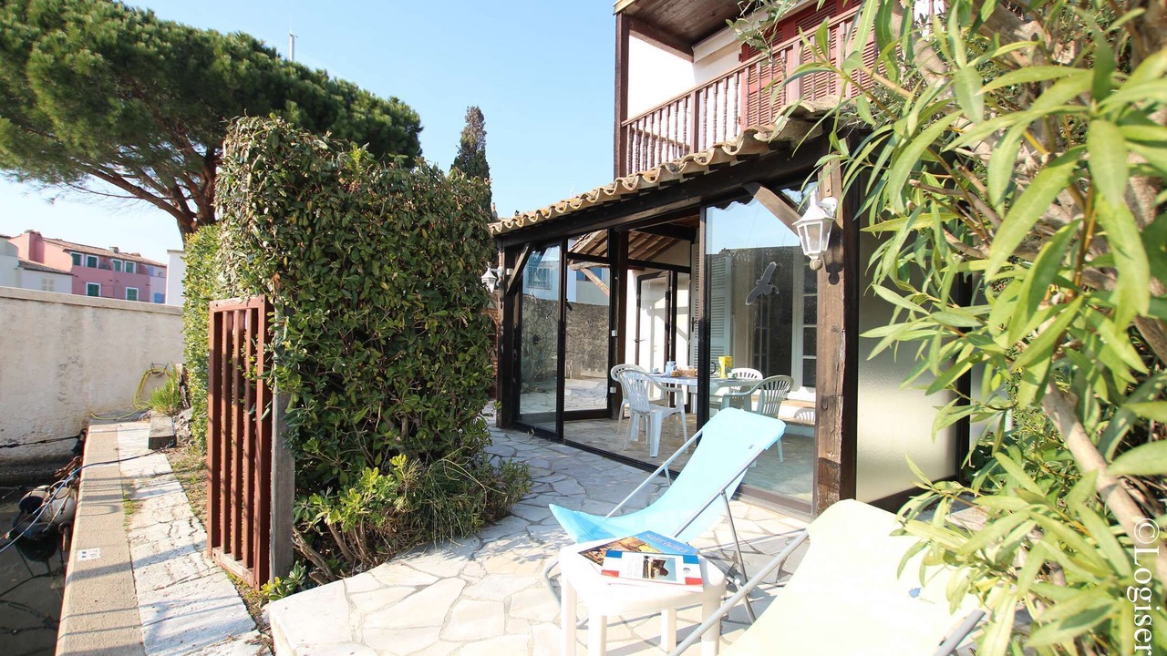 Photo of Outdoor in Callas