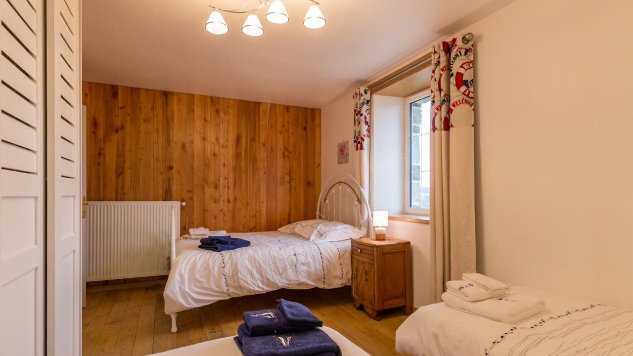 Photo of Bedroom in Montaigu-les-Bois