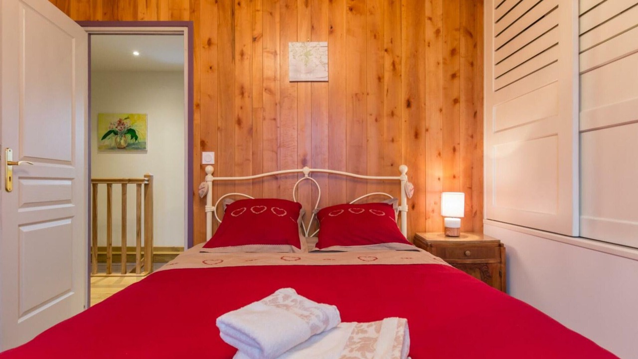 Photo of Bedroom in Montaigu-les-Bois