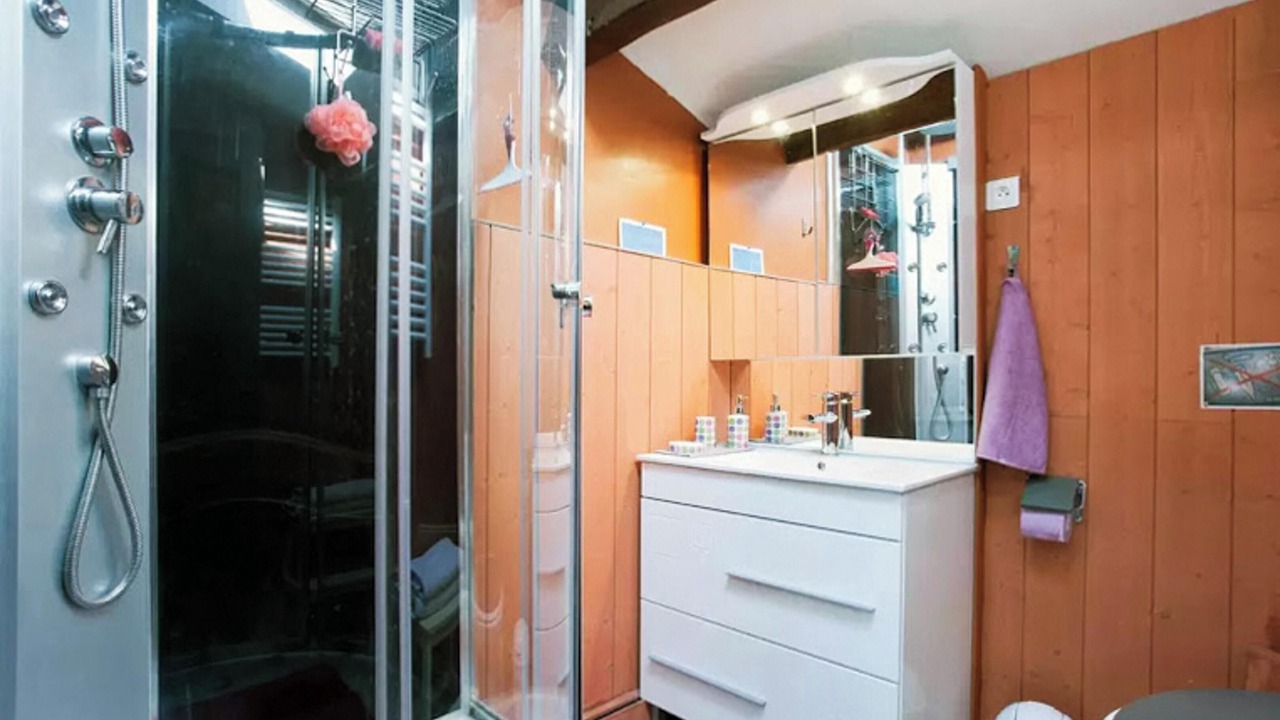 Photo of Bathroom in Barbentane