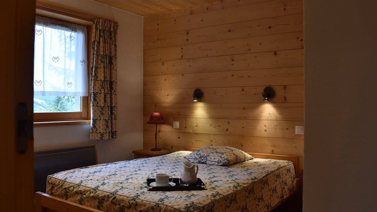 Photo of Bedroom in Meribel Centre