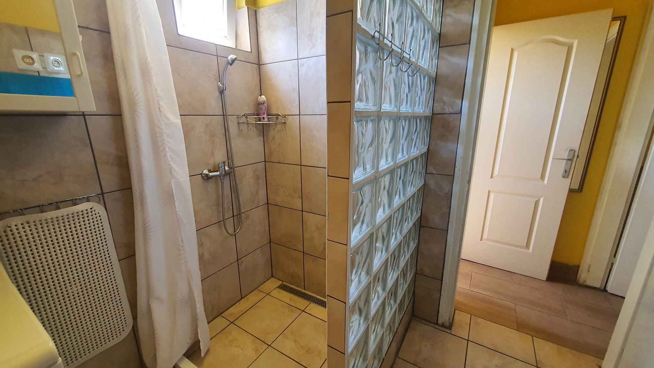 Photo of Bathroom in Szantod