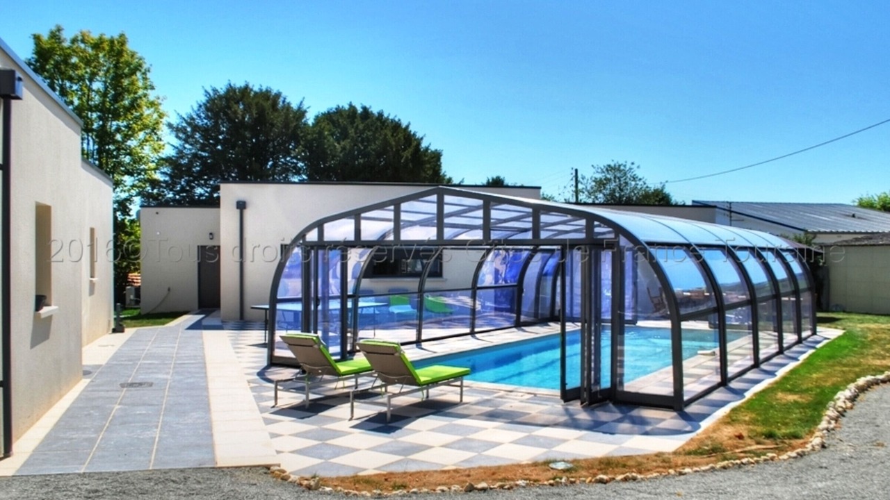 Photo of Outdoor in Tours