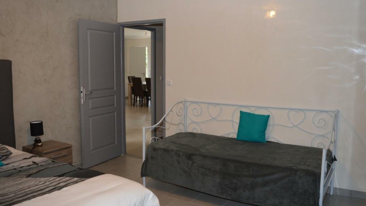 Photo of Bedroom in Tours