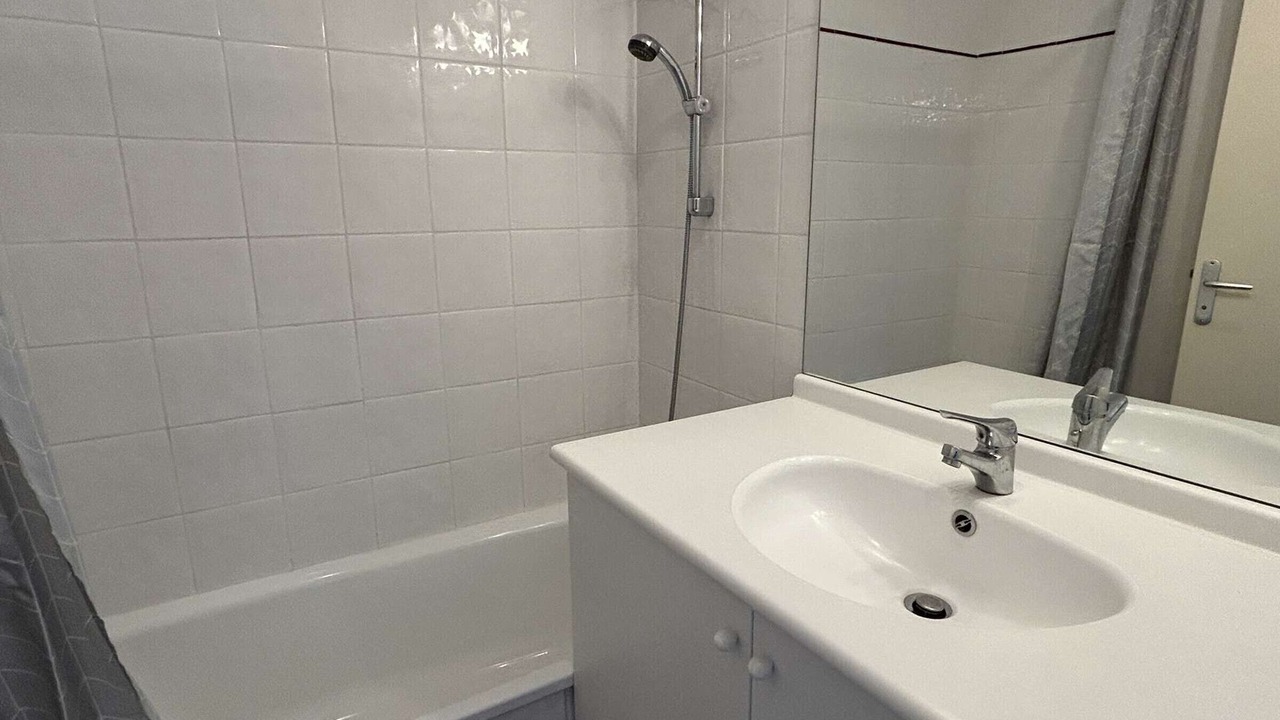 Photo of Bathroom in Gruissan