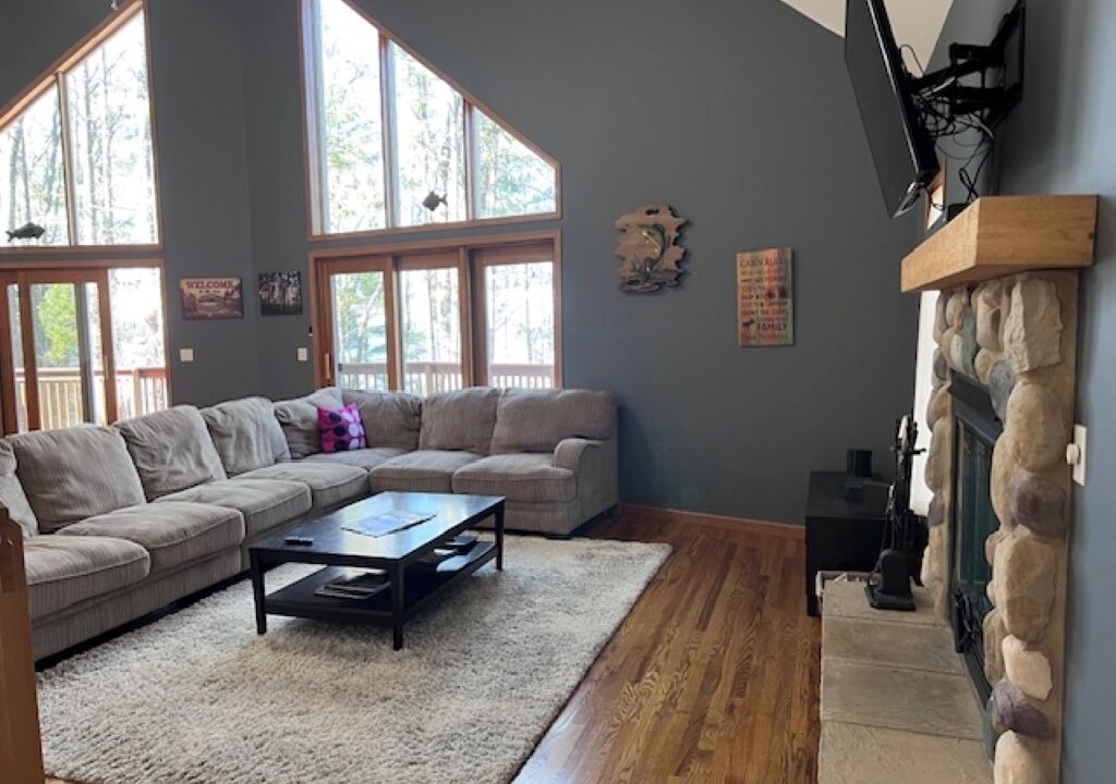 Photo of Livingroom in Arkdale
