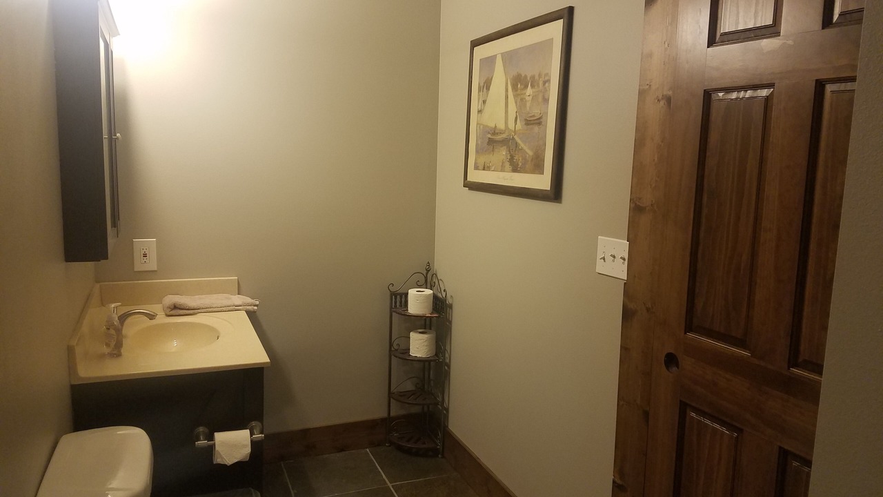 Photo of Bathroom in Arkdale