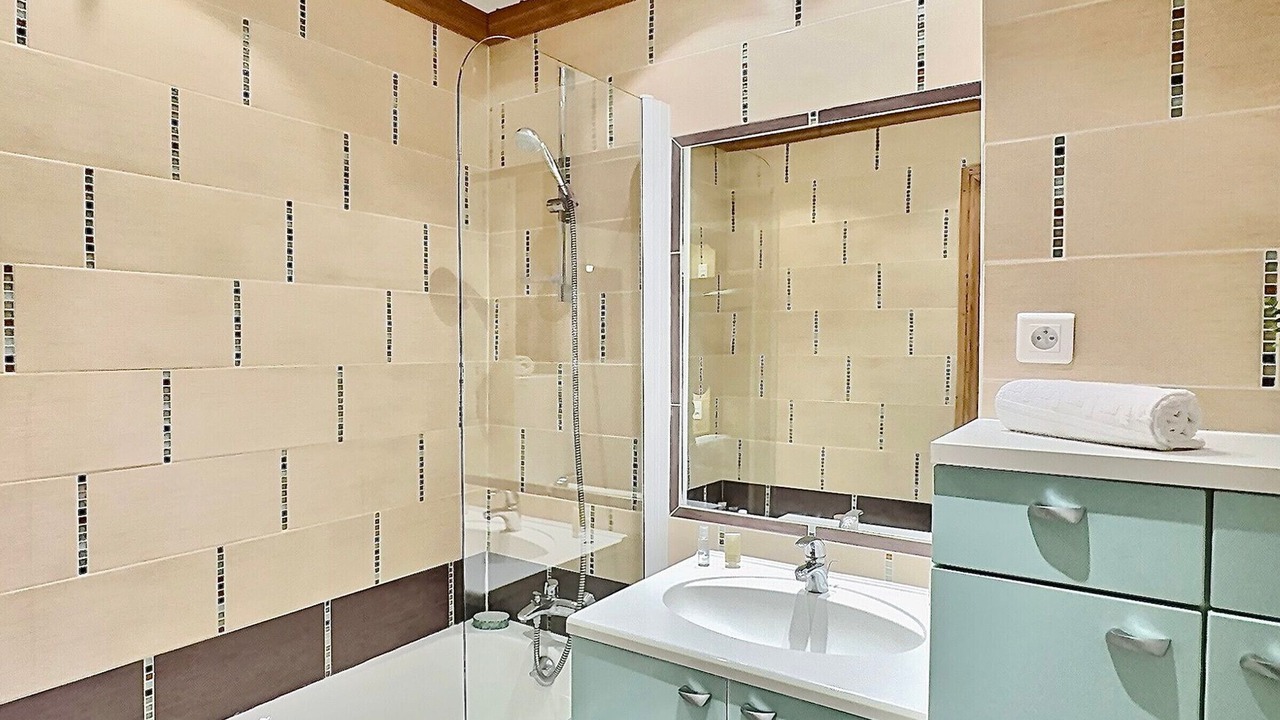 Photo of Bathroom in Tignes le Lac