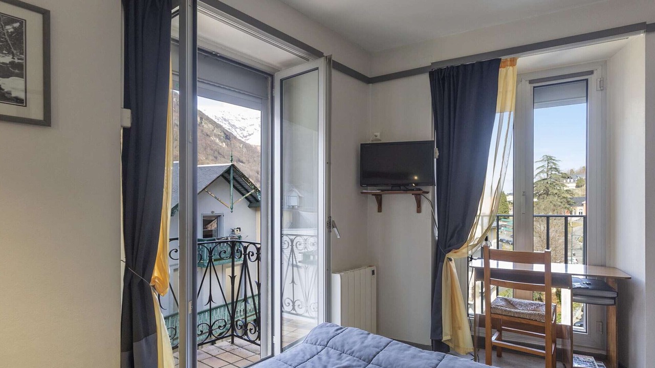Photo of Bedroom in Cauterets