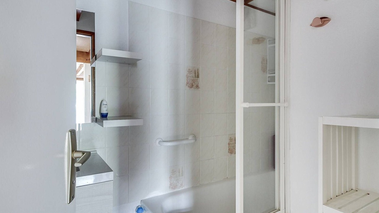 Photo of Bathroom in Cauterets