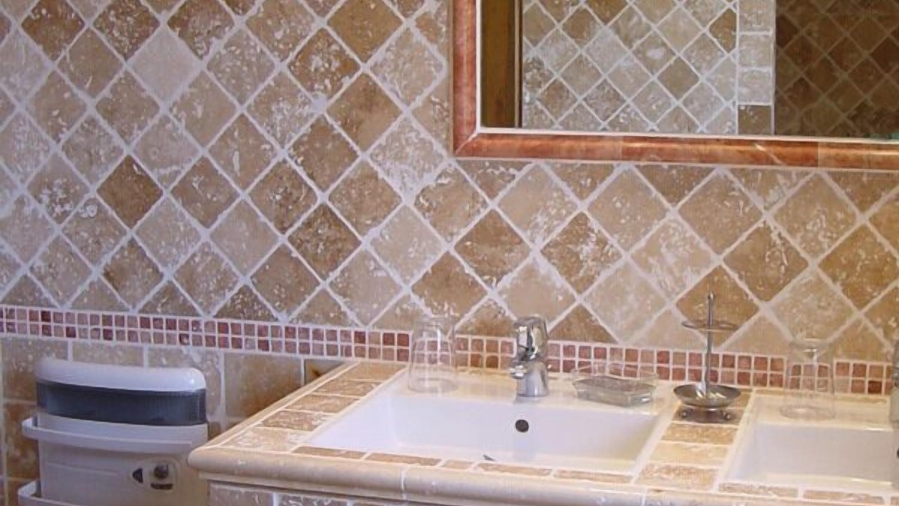 Photo of Bathroom in Fox-Amphoux