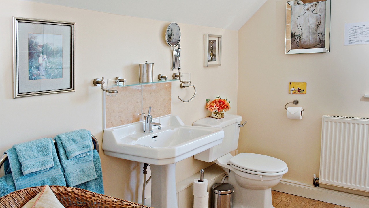 Photo of Bathroom in Tintern