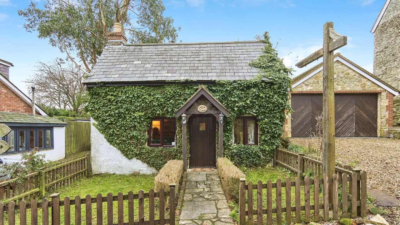 Photo of Outdoor in Arreton