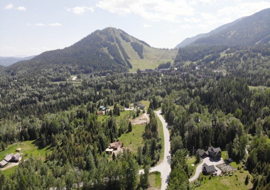 Photo of Others in Rossland