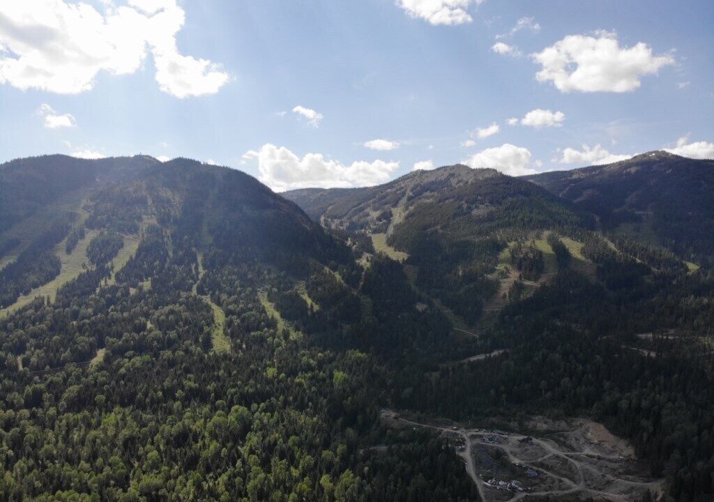 Photo of Others in Rossland