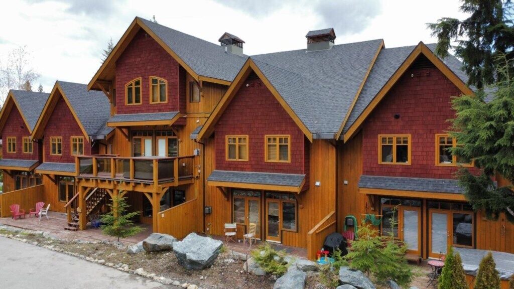 Photo of Others in Rossland