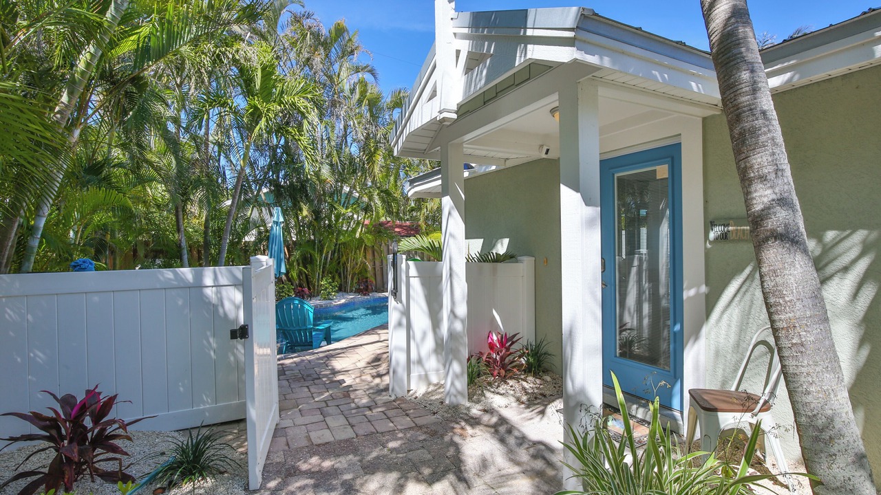 Photo of Patio Balcony in Holmes Beach
